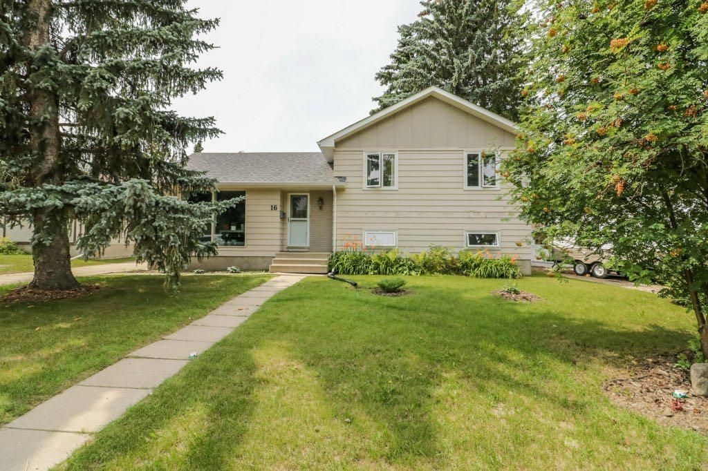 Main Photo: 16 Mitchell Avenue: Red Deer Detached for sale : MLS®# A2023404