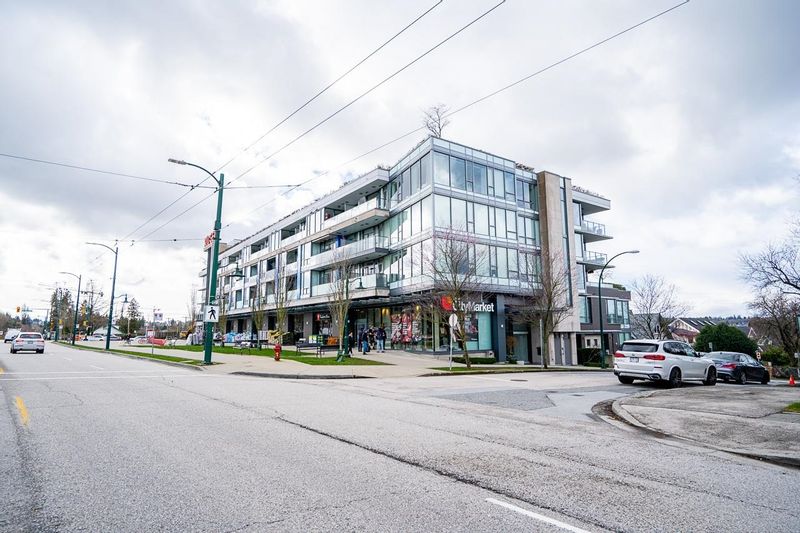 FEATURED LISTING: 317 - 2118 15TH Avenue West Vancouver