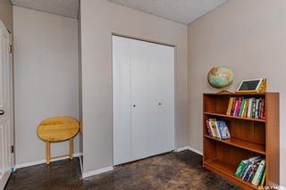 Photo 16: 12 Bell Crescent in Saskatoon: Nutana Park Residential for sale : MLS®# SK913931