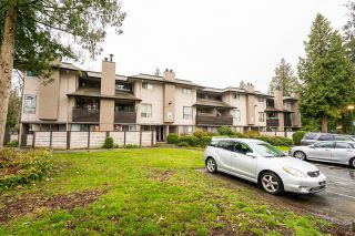 Photo 32: 14841 HOLLY PARK Lane in Surrey: Guildford Townhouse for sale in "Holly Park Lane" (North Surrey)  : MLS®# R2766349
