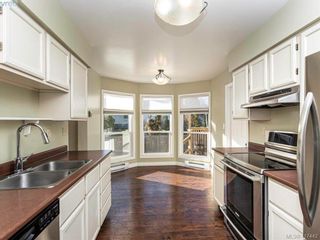 Photo 12: 819 Pepin Pl in VICTORIA: SW Northridge House for sale (Saanich West)  : MLS®# 828187