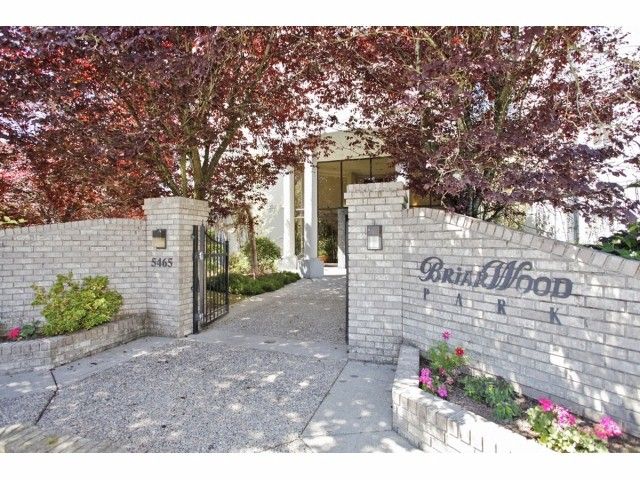 Main Photo: 107 5465 201 Street in Langley: Langley City Condo for sale in "BriarWood Park" : MLS®# F1317281