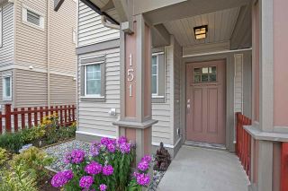 Photo 3: 151 10151 240 Street in Maple Ridge: Albion Townhouse for sale in "Albion Station" : MLS®# R2399122