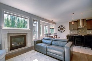 Photo 5: 40 Aspen Hills Place SW in Calgary: Aspen Woods Detached for sale : MLS®# A1234601
