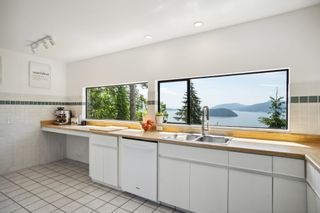 Photo 16: 405 TIMBERTOP Drive: Lions Bay House for sale (West Vancouver)  : MLS®# R2894328