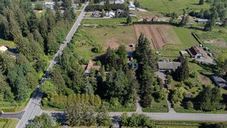 Photo 6: 24821 32 Avenue in Langley: Aldergrove Langley House for sale : MLS®# R2760902