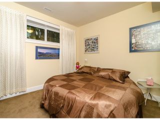 Photo 14: 15277 COLUMBIA Avenue: White Rock House for sale (South Surrey White Rock)  : MLS®# F1322923