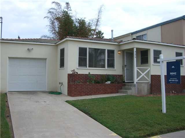 Main Photo: PACIFIC BEACH House for sale : 2 bedrooms : 4276 Lamont