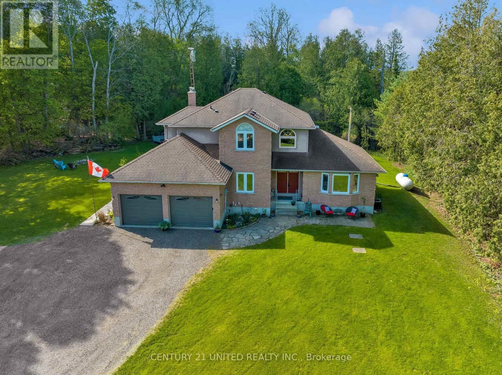 Main Photo: 902 LAIRD RD in Guelph: House for sale : MLS®# X7305476