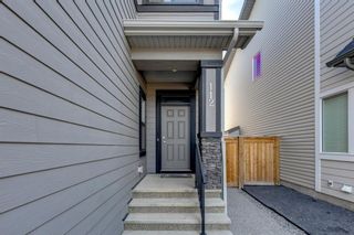 Photo 2: 112 Legacy Circle SE in Calgary: Legacy Detached for sale : MLS®# A1197368