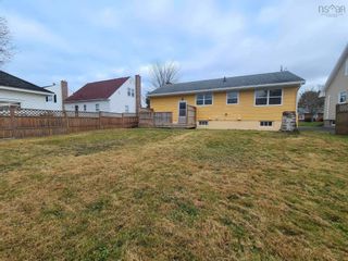 Photo 4: 54 Normandy Avenue in Truro: 104-Truro / Bible Hill Residential for sale (Northern Region)  : MLS®# 202323968