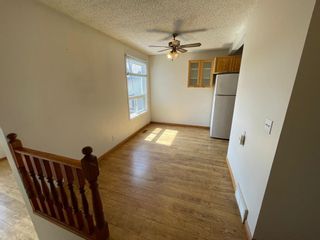 Photo 6: 31 Pinecliff Close NE in Calgary: Pineridge Semi Detached (Half Duplex) for sale : MLS®# A2020331