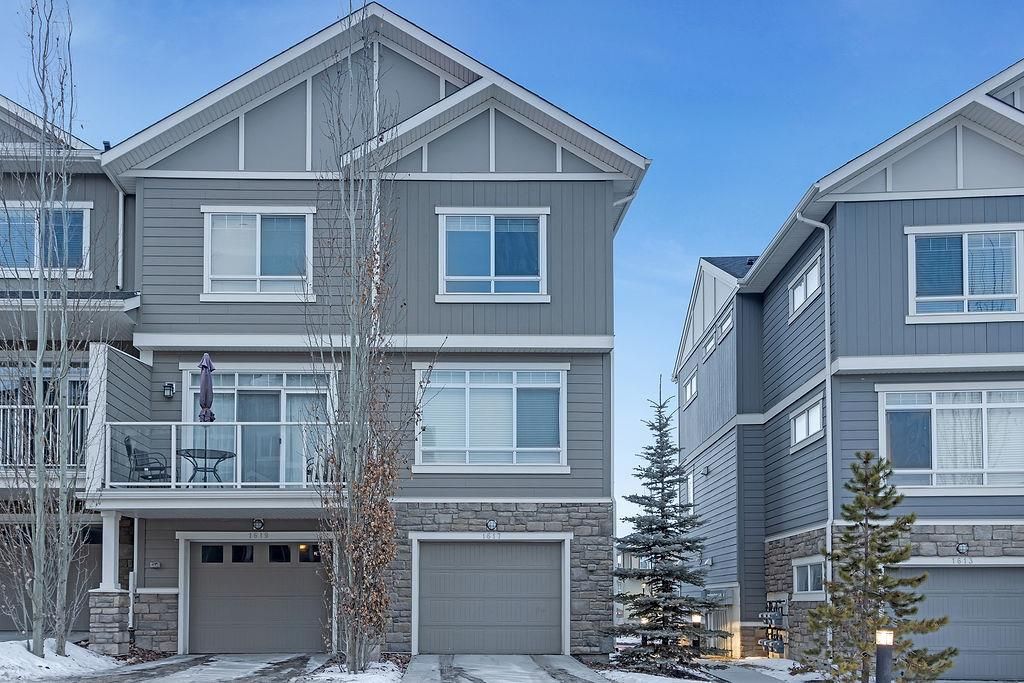 Main Photo: 1617 Symons Valley Parkway NW in Calgary: Evanston Row/Townhouse for sale : MLS®# A2017440