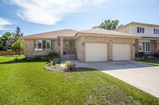 Main Photo: 127 Wallingford Crescent in Winnipeg: Linden Woods Residential for sale (1M)  : MLS®# 202214506