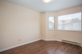 Photo 5: 50 12020 GREENLAND Drive in Richmond: East Cambie Townhouse for sale in "FONTANA GARDENS" : MLS®# R2383030