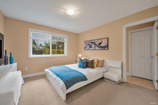 Photo 8: 7179 SOUTHVIEW Place in Burnaby: Montecito House for sale (Burnaby North)  : MLS®# R2746320