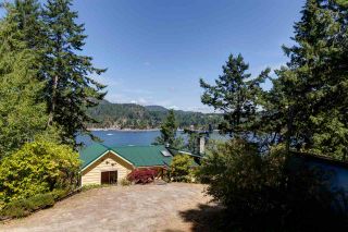 Photo 7: 13038 HASSAN Road in Madeira Park: Pender Harbour Egmont House for sale (Sunshine Coast)  : MLS®# R2187196