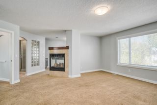 Photo 11: 325 Chapalina Terrace SE in Calgary: Chaparral Detached for sale : MLS®# A1027031