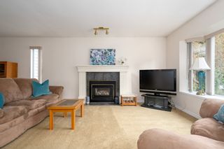 Photo 3: 2997 COAST MERIDIAN Road in Port Coquitlam: Glenwood PQ Townhouse for sale : MLS®# R2440834