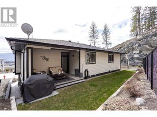 Photo 39: 2604 Crown Crest Drive in West Kelowna: House for sale : MLS®# 10308571