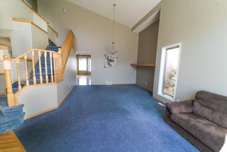 Photo 3: 557 Hamptons Drive NW in Calgary: Hamptons Detached for sale : MLS®# A2014878
