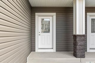 Photo 3: 32 115 Veltkamp Crescent in Saskatoon: Stonebridge Residential for sale : MLS®# SK911545