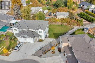 Photo 5: 909 Currell Crescent in Kelowna: House for sale : MLS®# 10287291