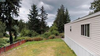 Photo 5: B7-920 Whittaker Road  |  Mobile Home For Sale