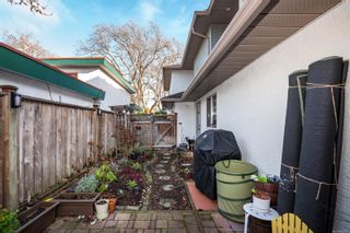 Photo 21: 3 2720 Shelbourne St in Victoria: Vi Oaklands Row/Townhouse for sale : MLS®# 921475