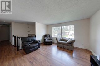 Photo 5: 605 12 Avenue SE in Slave Lake: House for sale : MLS®# A2067922