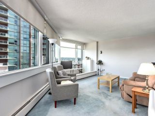 Photo 2: 703 31 ELLIOT Street in New Westminster: Downtown NW Condo for sale : MLS®# R2902437