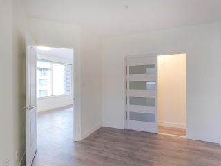 Photo 11: 911 1177 HORNBY Street in Vancouver: Downtown VW Condo for sale in "LONDON PLACE" (Vancouver West)  : MLS®# R2403414