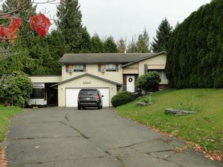 Main Photo: 32851 CAPILANO Place in Abbotsford: Central Abbotsford House for sale : MLS®# R2831503