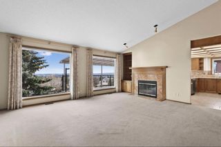 Photo 12: 36 Edgeland Close NW in Calgary: Edgemont Semi Detached (Half Duplex) for sale : MLS®# A2128984