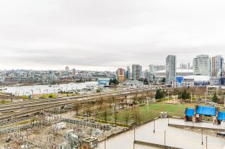 Photo 9: 1810 188 KEEFER Street in Vancouver: Downtown VE Condo for sale (Vancouver East)  : MLS®# R2848147
