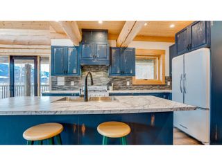 Photo 15: 682 LOWER INONOAKLIN RD West Arrow Park to Edgewood: Okanagan Shuswap Real Estate Listing: MLS®# 2475213