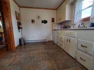 Photo 5: 2 Queen Street in Springhill: 102S-South of Hwy 104, Parrsboro Residential for sale (Northern Region)  : MLS®# 202218874