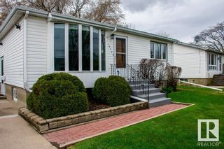 Photo 2: 10746 151 Street in Edmonton: Zone 21 House for sale : MLS®# E4292470