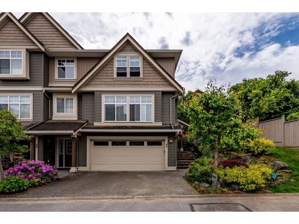 Main Photo: 49 5648 PROMONTORY Road in Chilliwack: Promontory Townhouse for sale in "The Gables" (Sardis)  : MLS®# R2695970