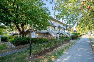 Photo 2: 211 3938 ALBERT Street in Burnaby: Vancouver Heights Townhouse for sale in "Heritage Greene" (Burnaby North)  : MLS®# R2816754