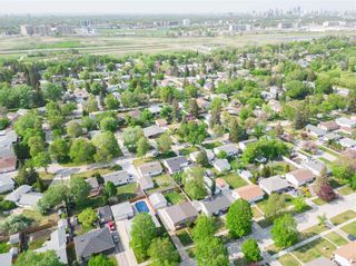 Photo 42: 44 Saturn Bay in Winnipeg: West Fort Garry Residential for sale (1Jw)  : MLS®# 202313637
