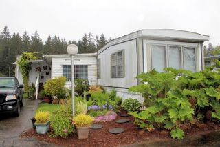 Main Photo: 58 3031 200 Street in Langley: Brookswood Langley Manufactured Home for sale in "CEDAR CREEK MANUFACTURED HOME PARK" : MLS®# R2690519