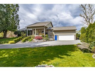 Photo 1: 21106 97 Avenue in Langley: Walnut Grove House for sale : MLS®# R2683959
