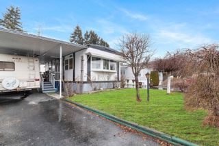 Photo 2: 25 31313 LIVINGSTONE Avenue in Abbotsford: Abbotsford West Manufactured Home for sale in "Paradise Park" : MLS®# R2857518