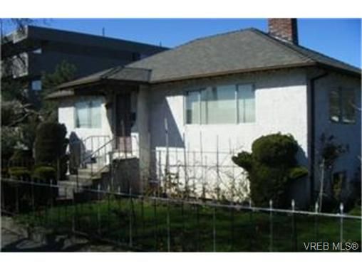 Main Photo:  in VICTORIA: Vi Hillside House for sale (Victoria)  : MLS®# 461356