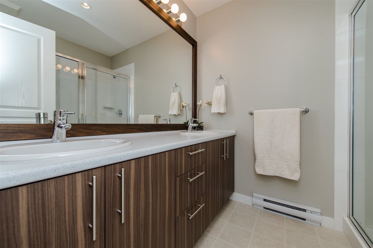 Photo 10: Photos: 56 31098 WESTRIDGE Place in Abbotsford: Abbotsford West Townhouse for sale in "Hartwell" : MLS®# R2101867