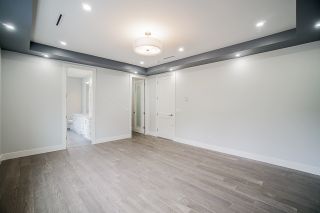 Photo 13: 943 WALLS Avenue in Coquitlam: Coquitlam West House for sale : MLS®# R2447734