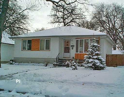 Main Photo: 120 ELM PARK Road in Winnipeg: St Vital Single Family Detached for sale (South East Winnipeg)  : MLS®# 2618795