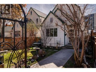 Photo 3: 725 Fuller Avenue in Kelowna: House for sale : MLS®# 10311202