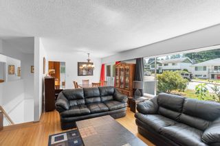 Photo 5: 2021 FOSTER Avenue in Coquitlam: Central Coquitlam House for sale : MLS®# R2716278
